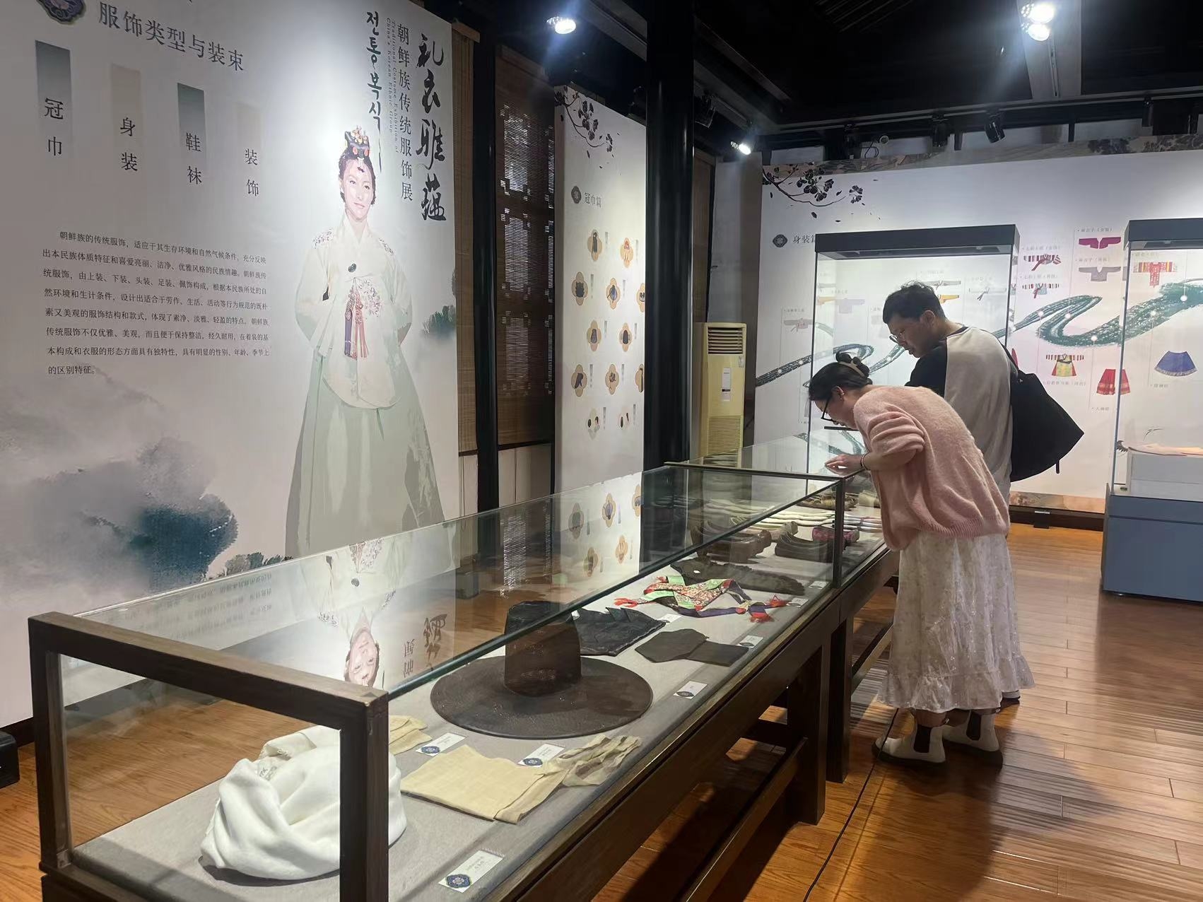 “礼衣雅蕴——朝鲜族传统服饰展”在苏州市园林博物馆开展