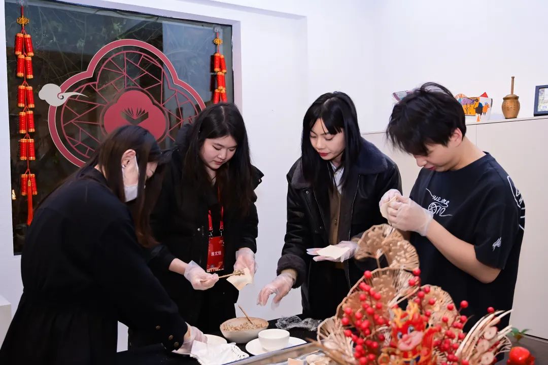 图片 图片
