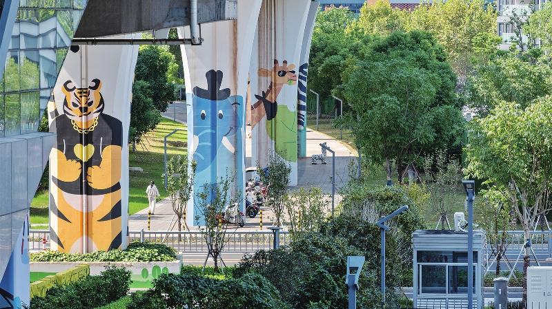 苏州地铁大湾站高架桥下闲置空间成市民休闲打卡好去处