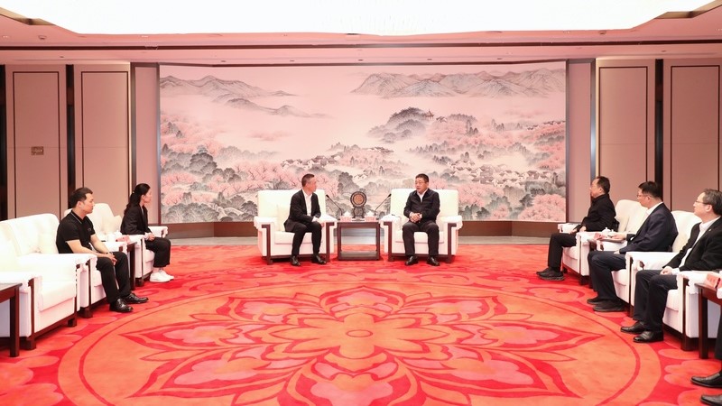 铂力特华东制造基地项目签约